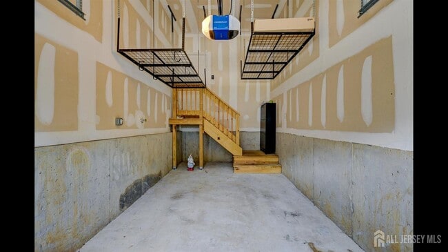 Building Photo - 202 Downey Ln