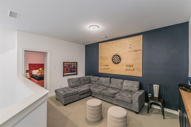 Building Photo - 2425 Longspur Dr
