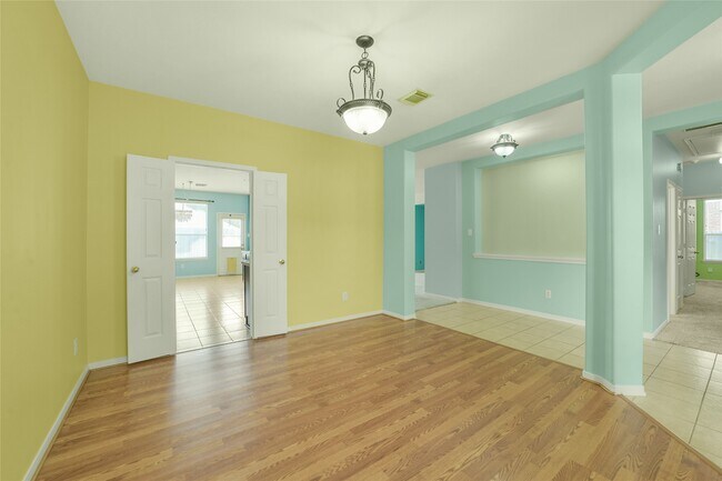 Building Photo - 18022 Oak Orchard Lane