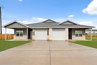 Building Photo - 503 War Admiral Dr
