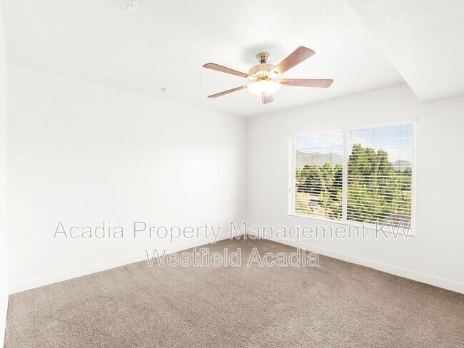 Building Photo - 166 W 1000 S