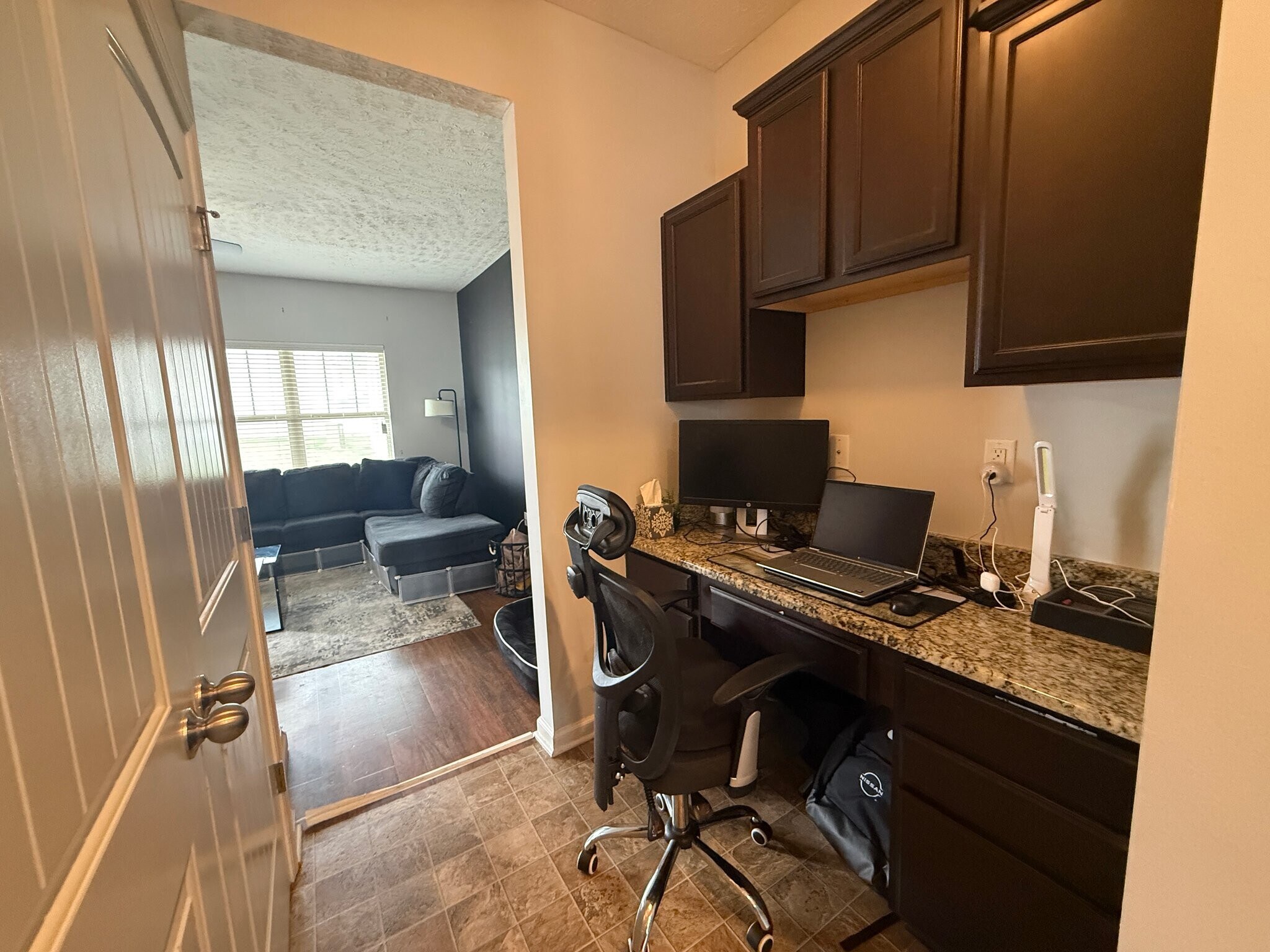 Building Photo - 1567 Sprucedale Dr