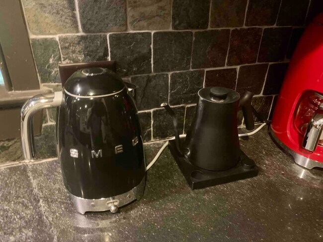 Building Photo - 15 Ferry St