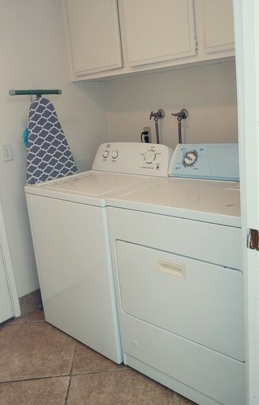 Washer/Dryer - 69940 Los Cocos Ct