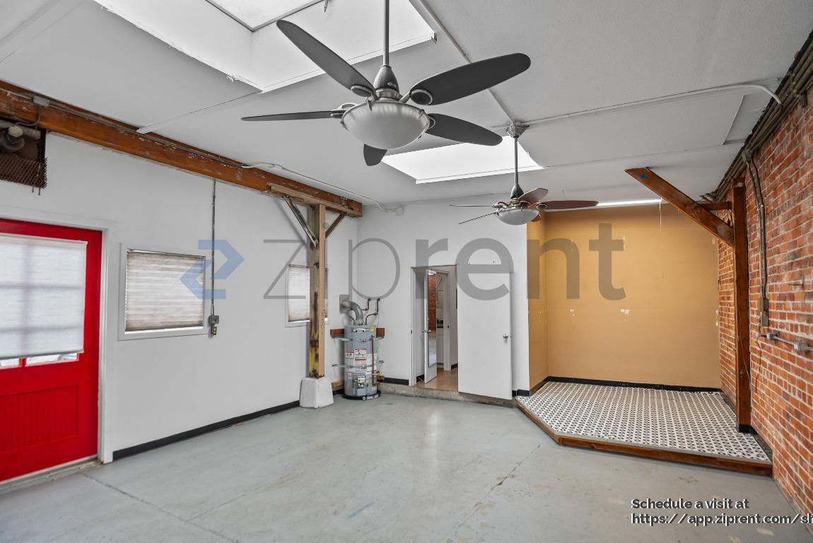 Building Photo - 3016 Filbert St