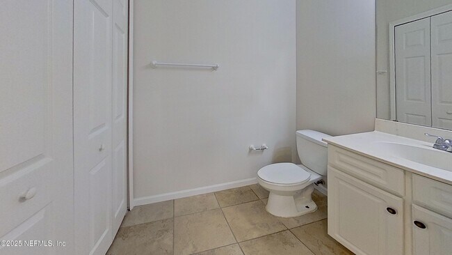 Building Photo - 4515 Serena Cir