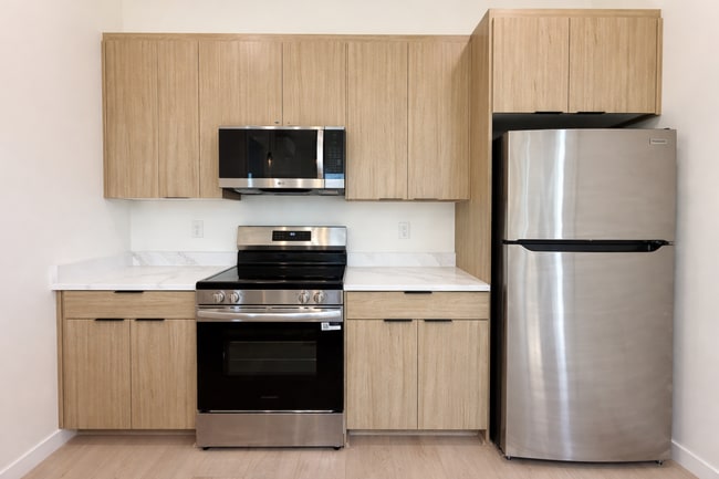 Building Photo - 5531 Olvera Ave