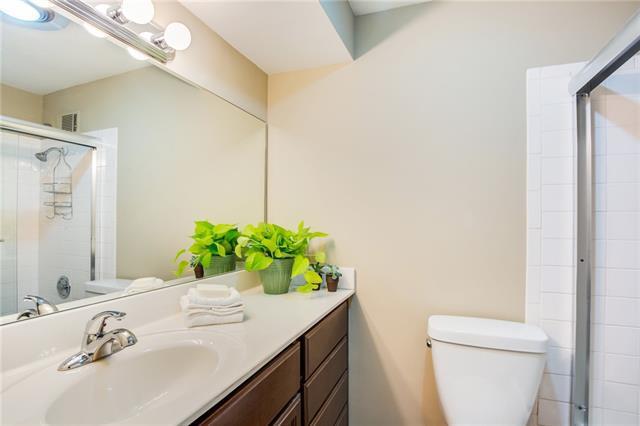 Building Photo - 4550 Warwick Blvd