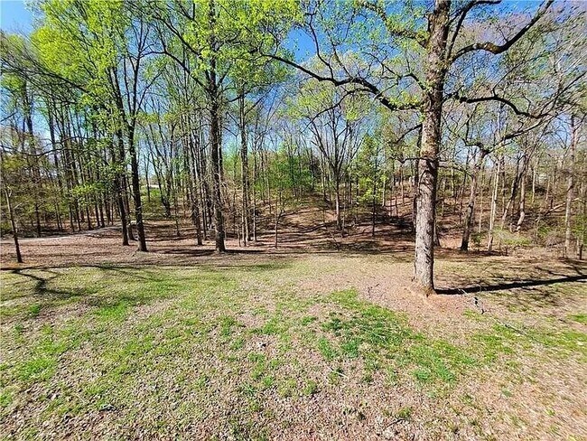 Building Photo - 33 Resty Hughes Cir