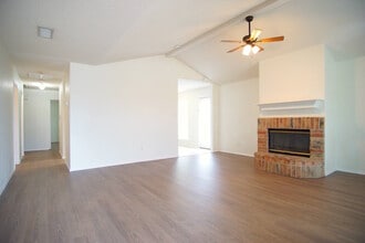 Building Photo - 2089 Paint Pony Ln