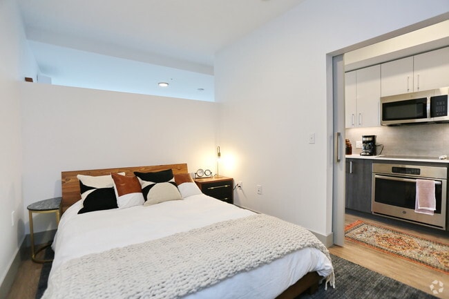 Open 1BR, 1BA - 550 SF - Uptown at Kirkland Urban