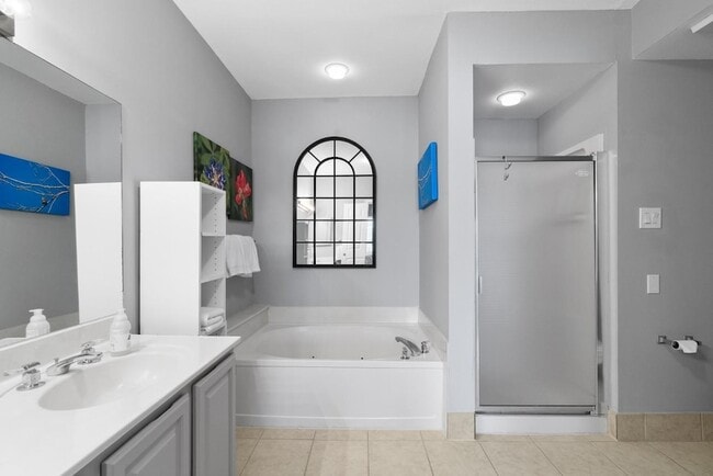 Building Photo - 3404 American Dr