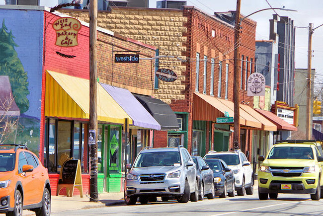 Building Photo - 92 Louisiana Ave