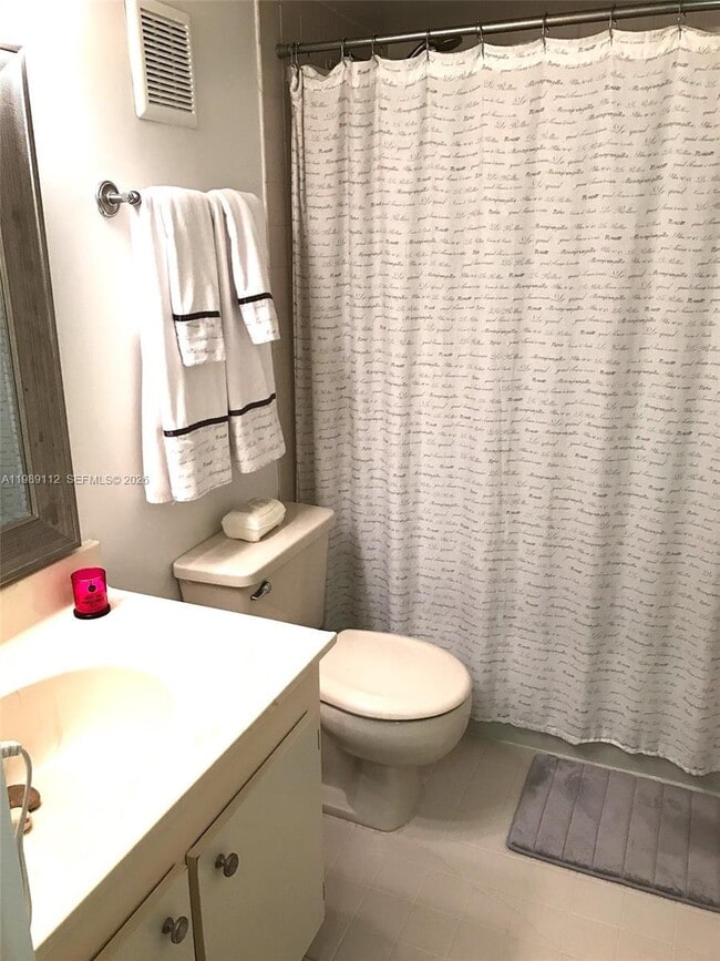 Building Photo - 8811 SW 132nd Pl