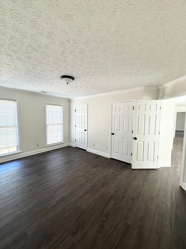 Building Photo - 6284 Southland Ridge