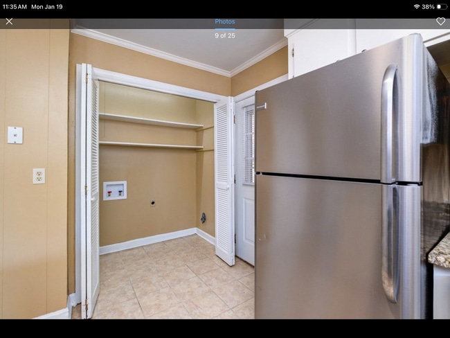 Building Photo - 1 Henrietta St