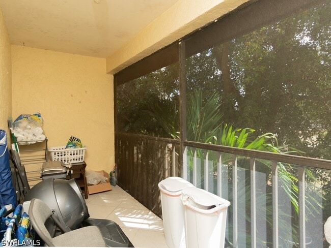 Building Photo - 1480 Green Valley Cir