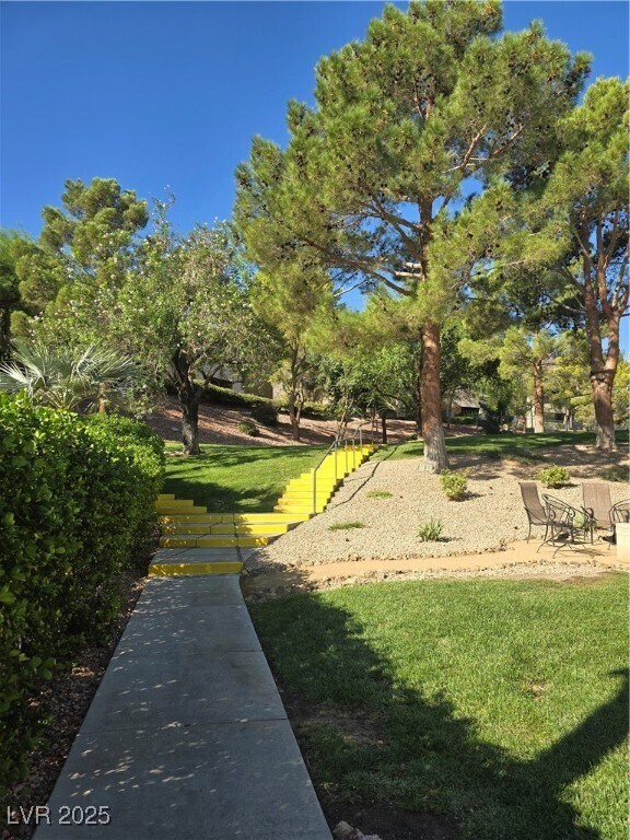 Building Photo - 231 W Horizon Ridge Pkwy