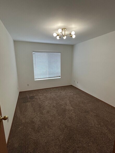 Building Photo - 919 College Ln NE