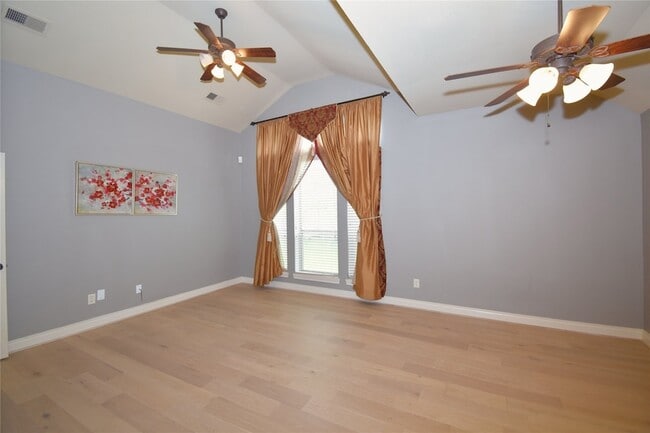 Building Photo - 13611 Summer Cloud Ln