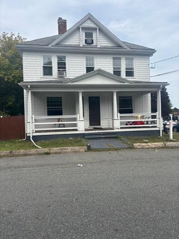Primary Photo - 58 Standish St