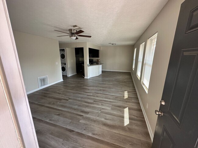 Building Photo - Winder Villas Apartments