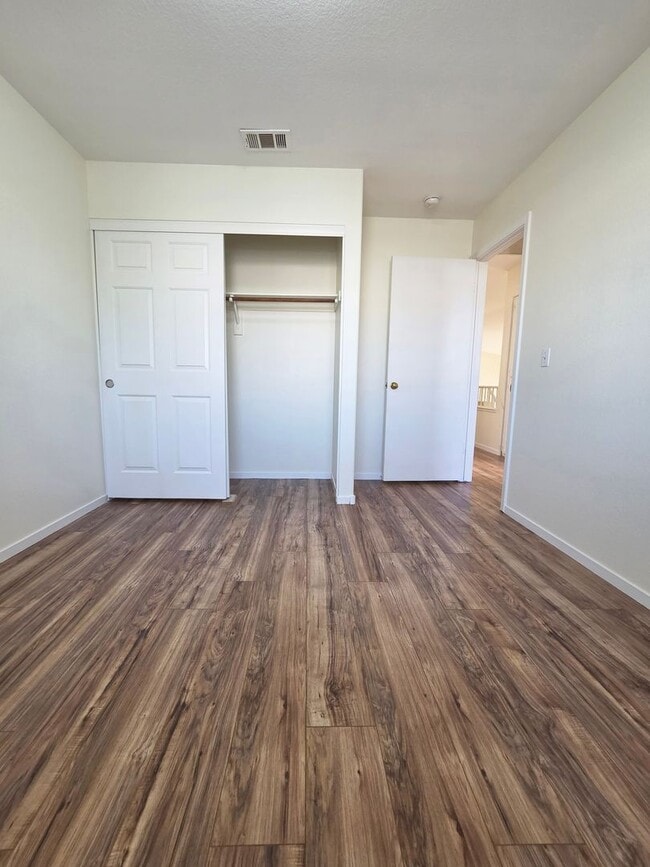 Building Photo - Spacious 4-Bedroom Corner Lot Home with Covered Patio