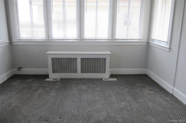 Building Photo - 86 Prospect St