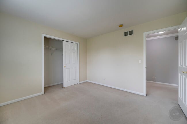 Building Photo - 3744 Highknob Cir