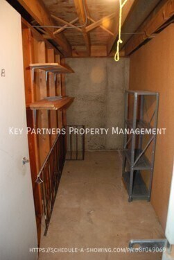 Building Photo - 435 W 104th St