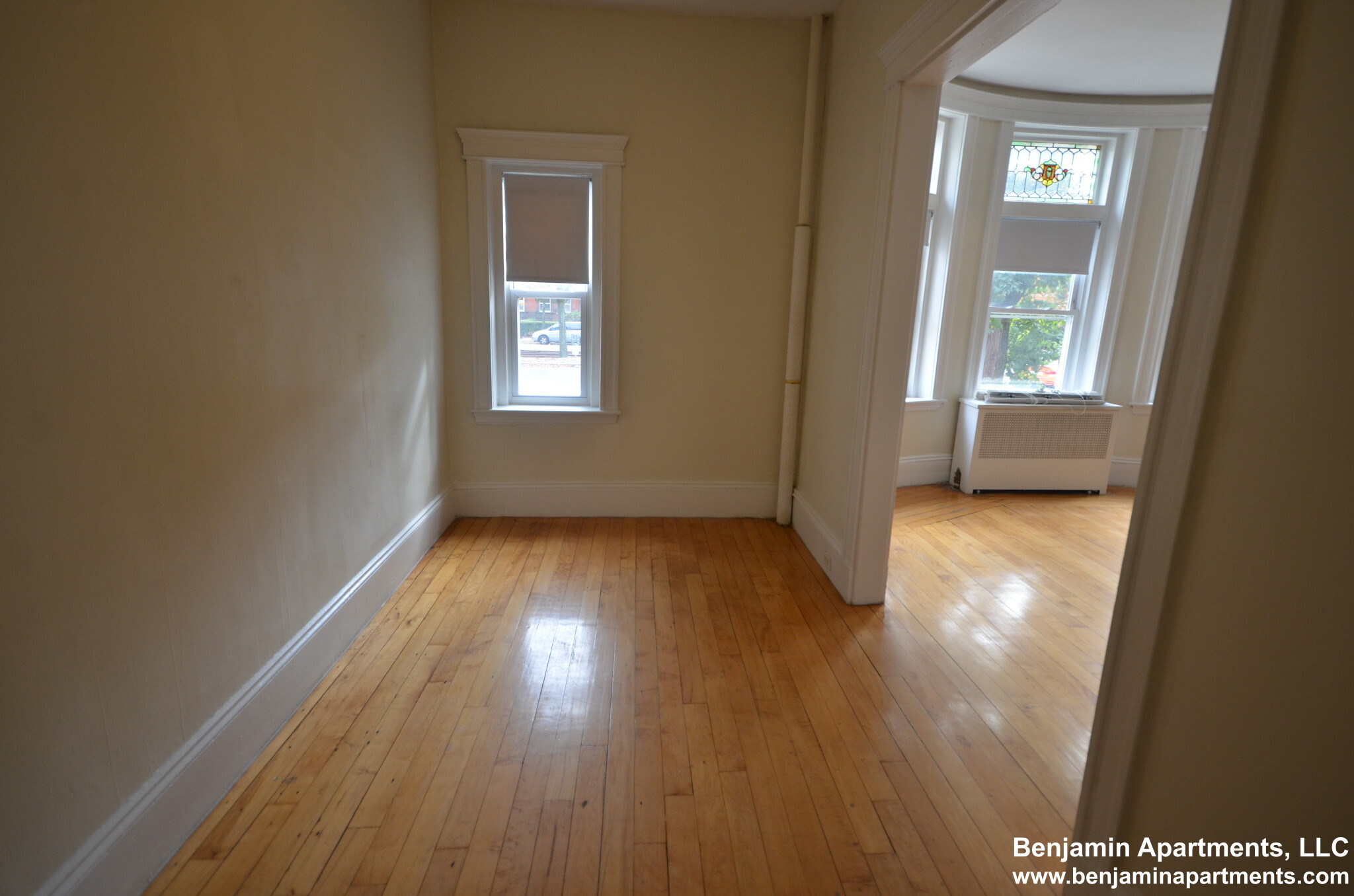 Building Photo - 1824 Beacon St