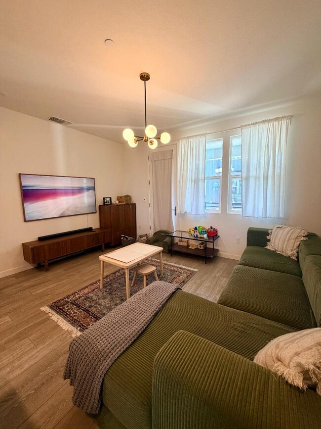 Building Photo - 1659 18th St