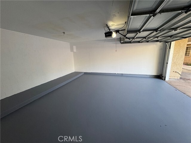 Building Photo - 526 S Catalina Ave