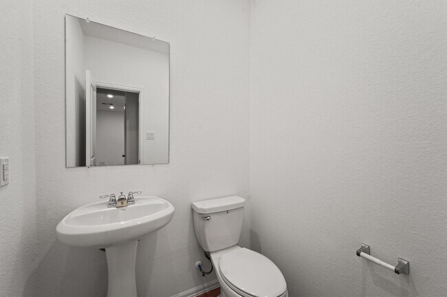 Building Photo - 19316 Villa Mesa Dr