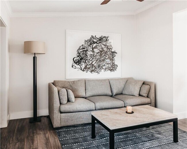 Building Photo - Windsor Park Gym