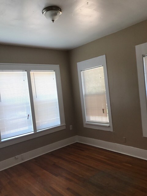 Building Photo - Apartment close to ACU!!