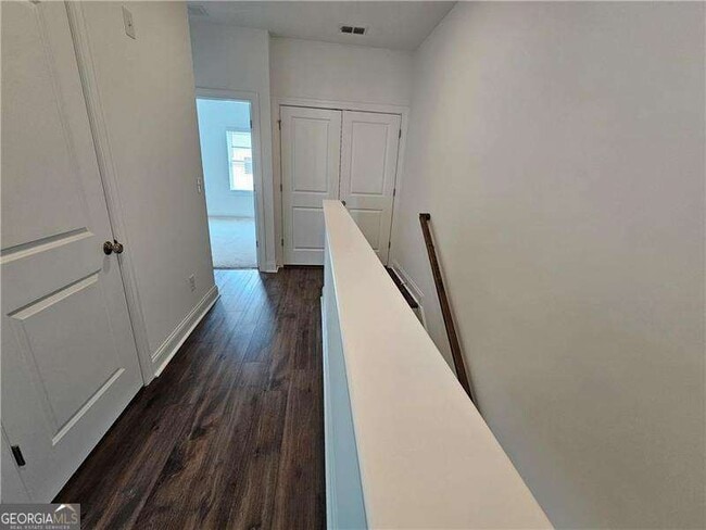 Building Photo - 4247 Millcroft Pl