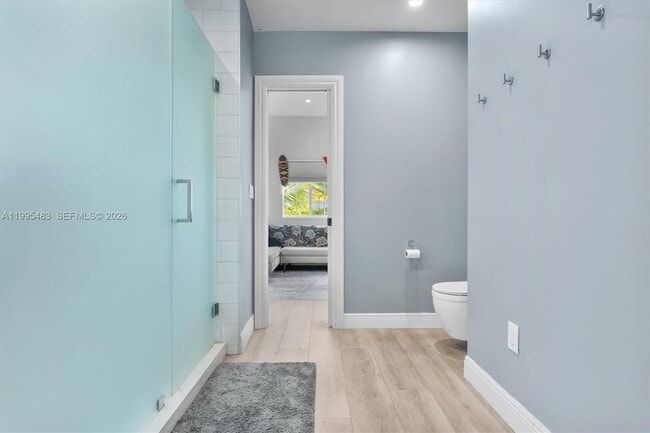 Building Photo - 9636 NE 5th Avenue Rd