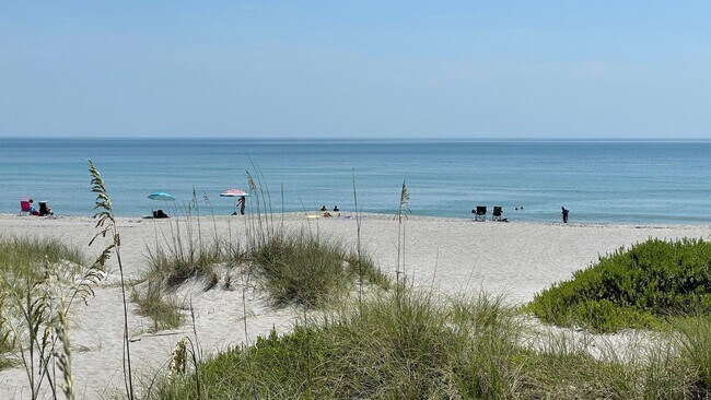 Building Photo - Monthly Rental -Melbourne Beach Condo -March 2026 Available Now!