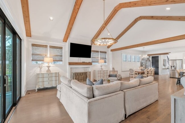 Building Photo - 59 Brookwood Terrace