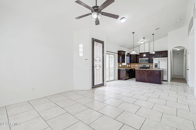 Building Photo - 14232 Charles Pollock Ave