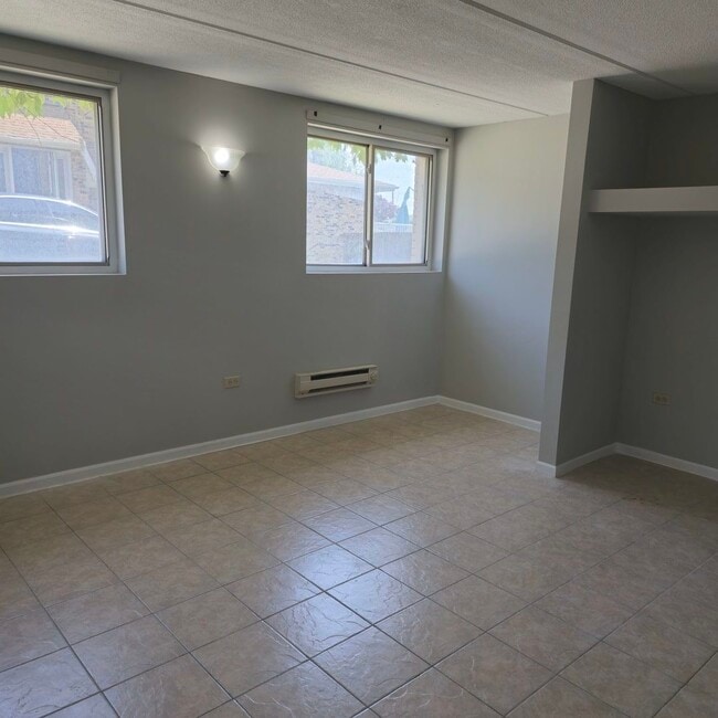 Building Photo - 8141 W 84th Pl