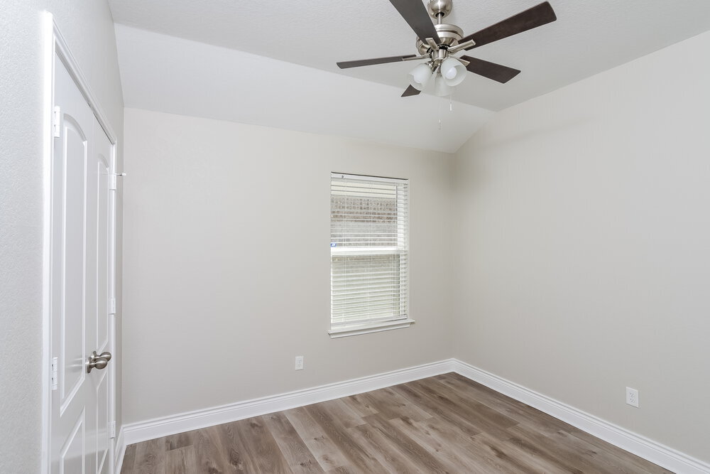 Building Photo - 13918 Persimmon Cv