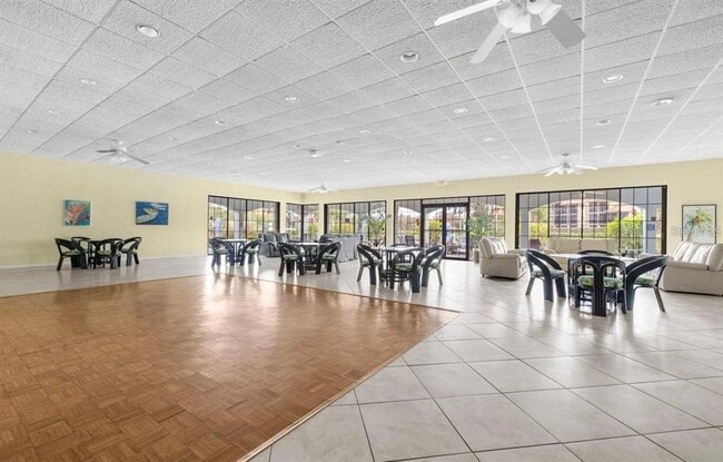 Building Photo - 2333 Feather Sound Dr