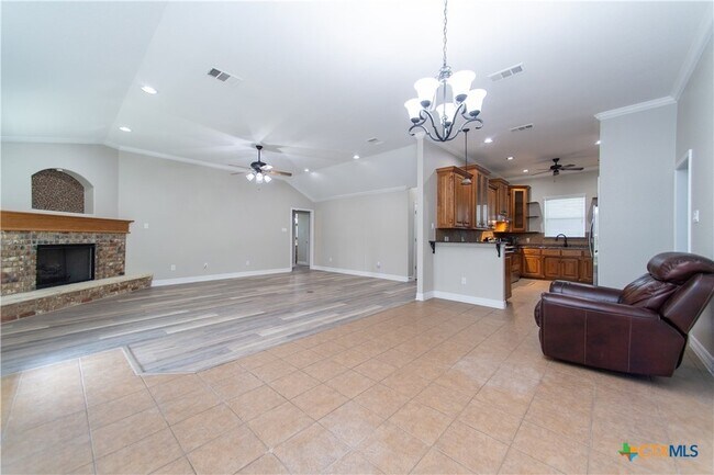 Building Photo - 2410 Big Divide Rd