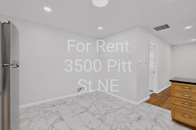 Building Photo - 3500 Pitt St NE