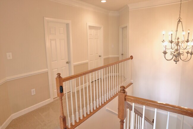 Upstairs Hallway - 18 Sharpstead Ln