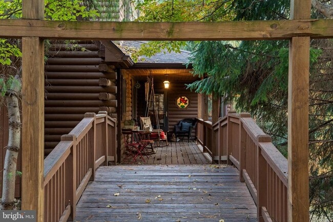 Building Photo - 15024 Wheeler Ln