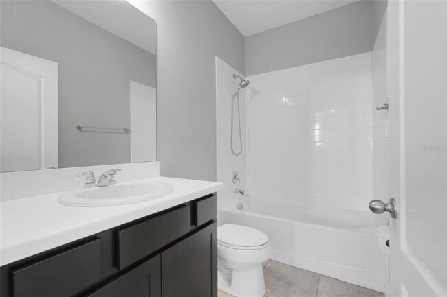 Building Photo - 959 Maypole Dr