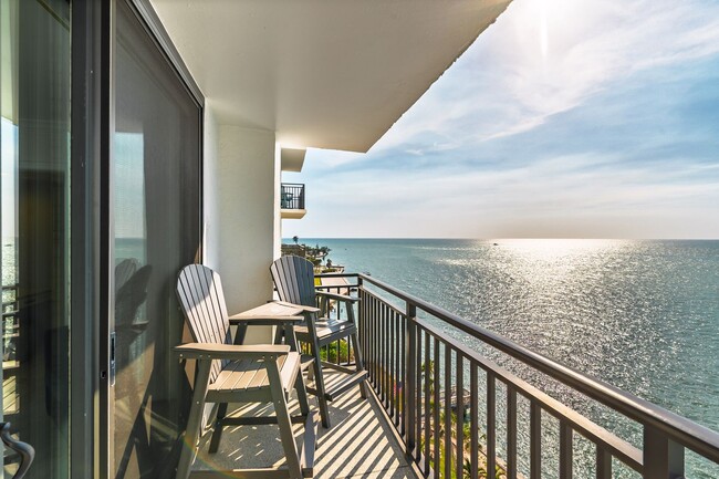 Primary Photo - Siesta Key Luxury 2 Bed Condo with Gulf Views